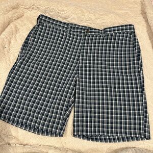 Men's Hagar Cool 18 Pro Navy Plaid Flat Front Shorts